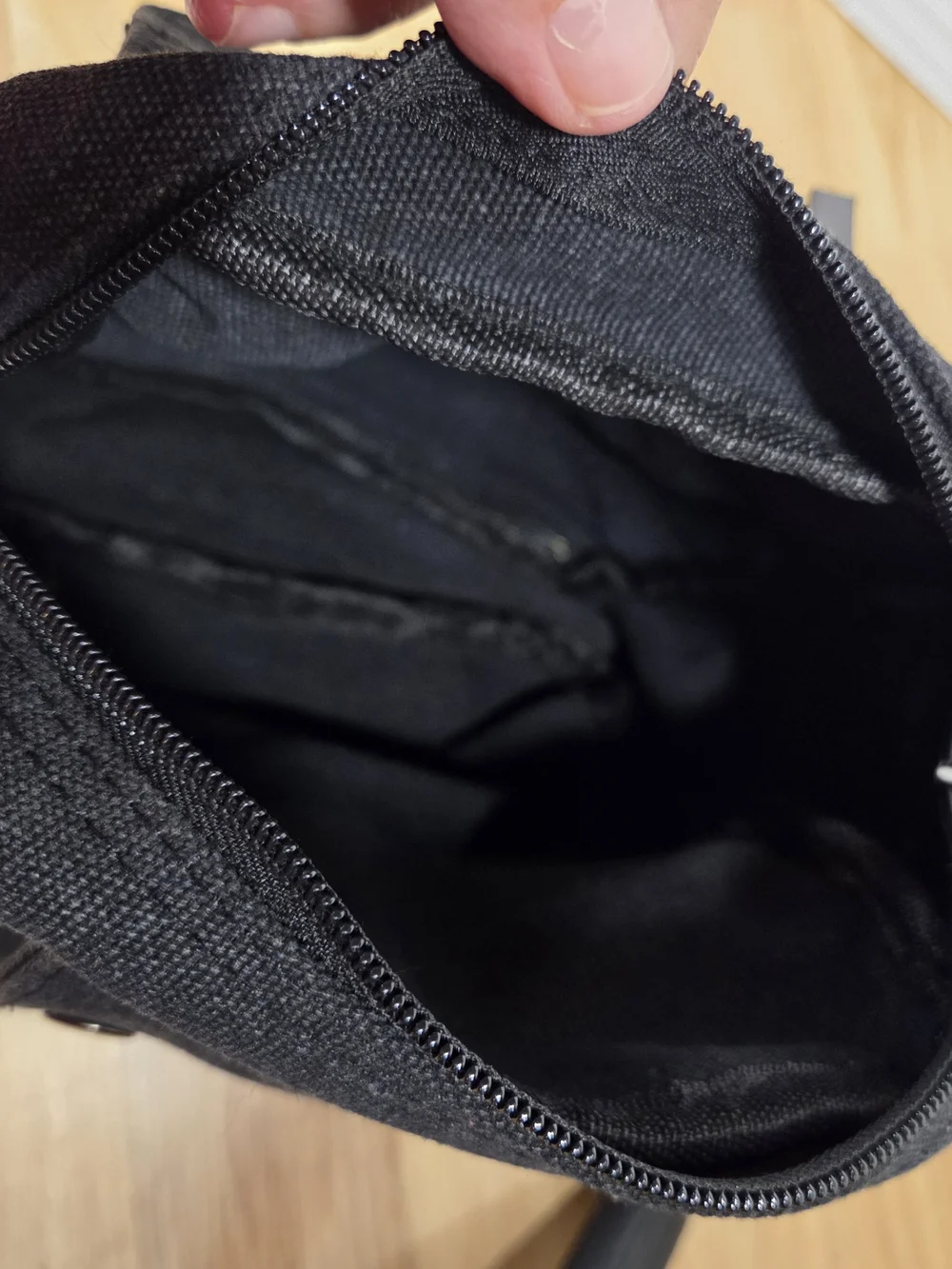 RuYiHuang Black Canvas Crossbody Messenger Bag